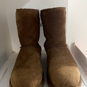 Kookaburra by UGG boots